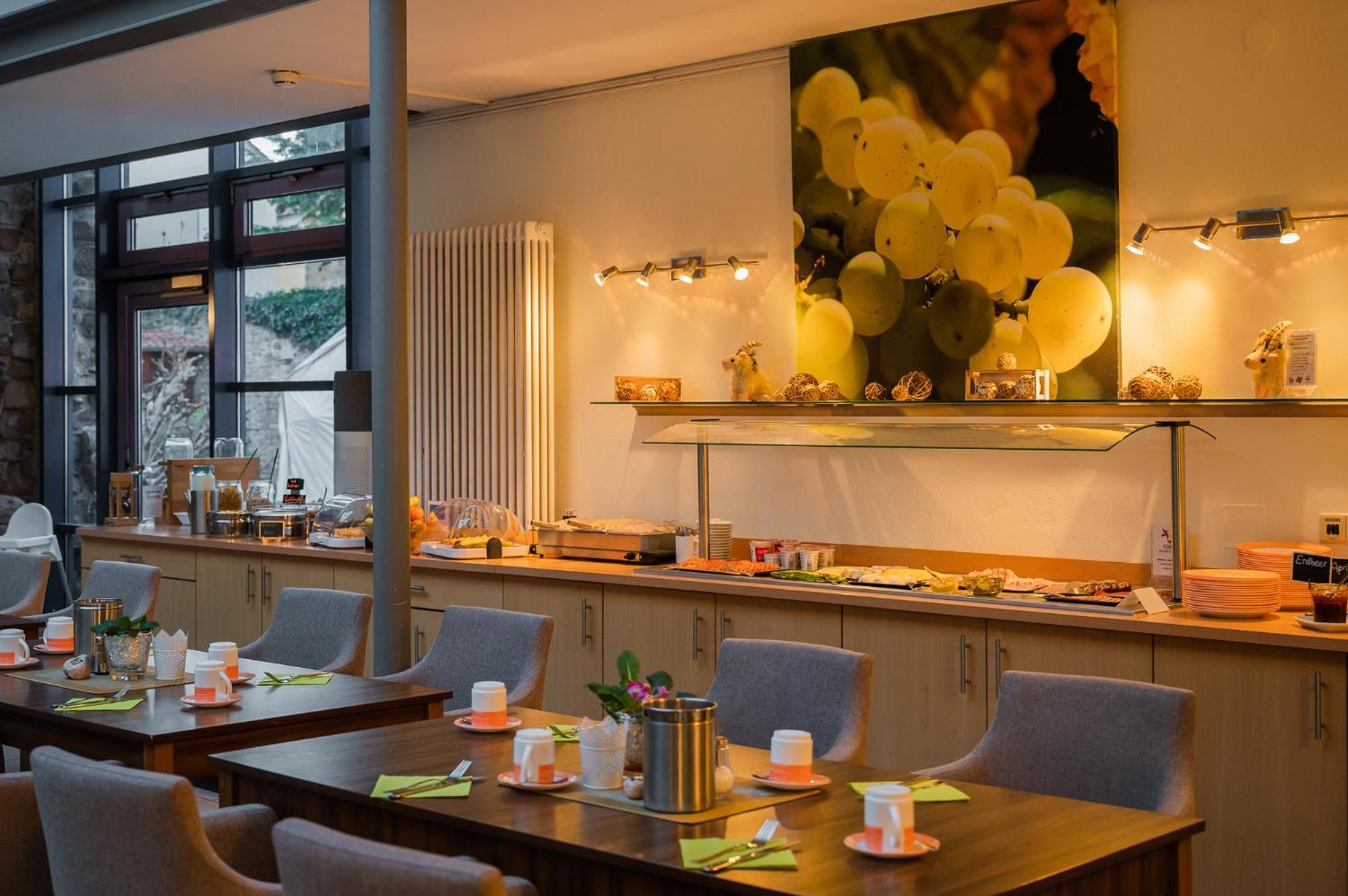 Hotel & Cafe Ritter Von Boehl Deidesheim Luaran gambar
