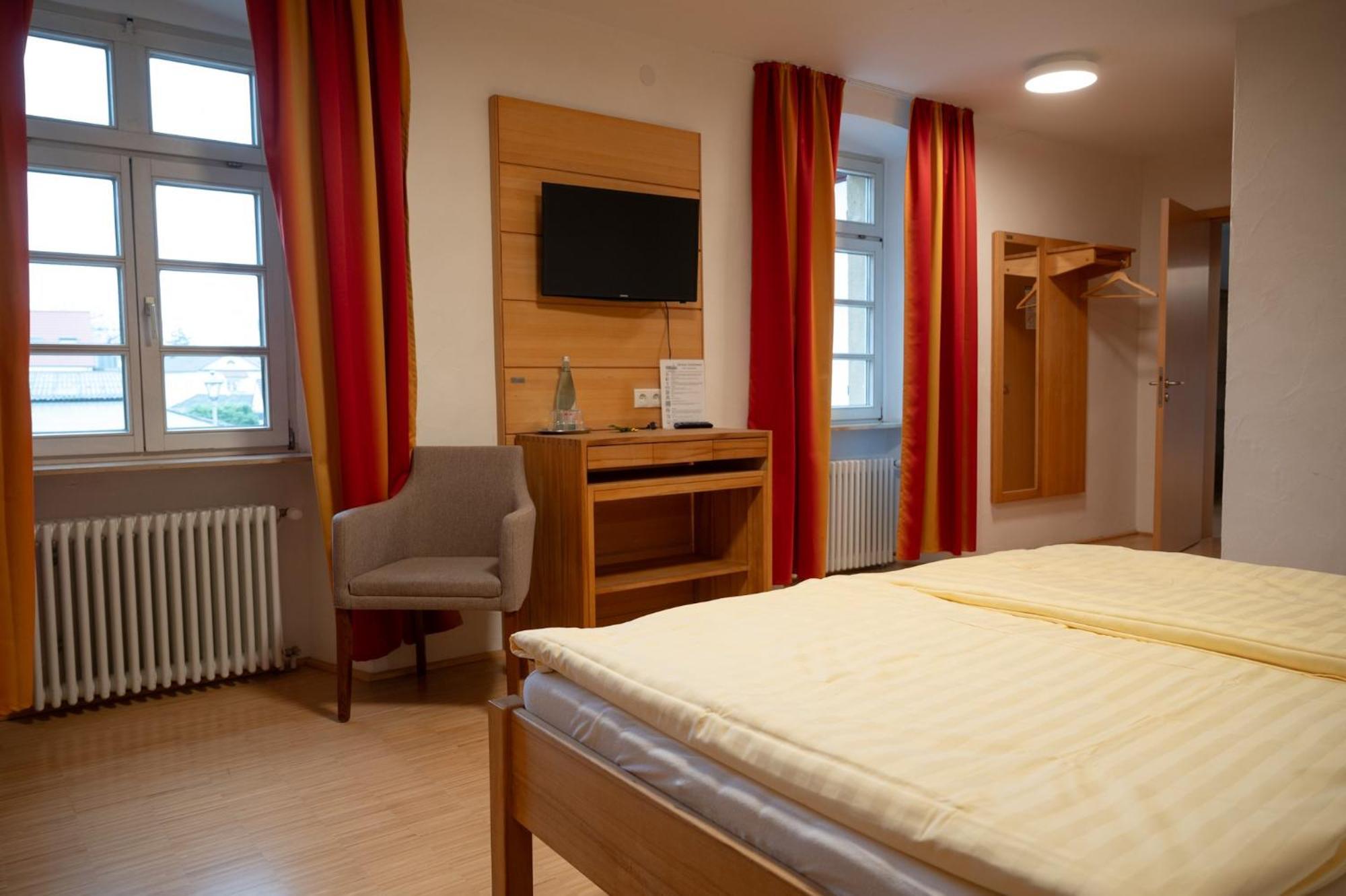 Hotel & Cafe Ritter Von Boehl Deidesheim Luaran gambar